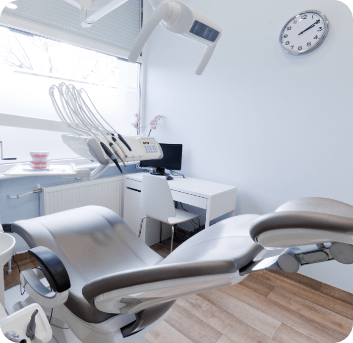 歯科医院の診察台の写真